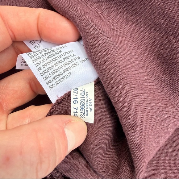 Women’s American Eagle Outfitters Burgundy Boyfriend Fit Button-Up Shirt, Size M - Picture 5 of 5